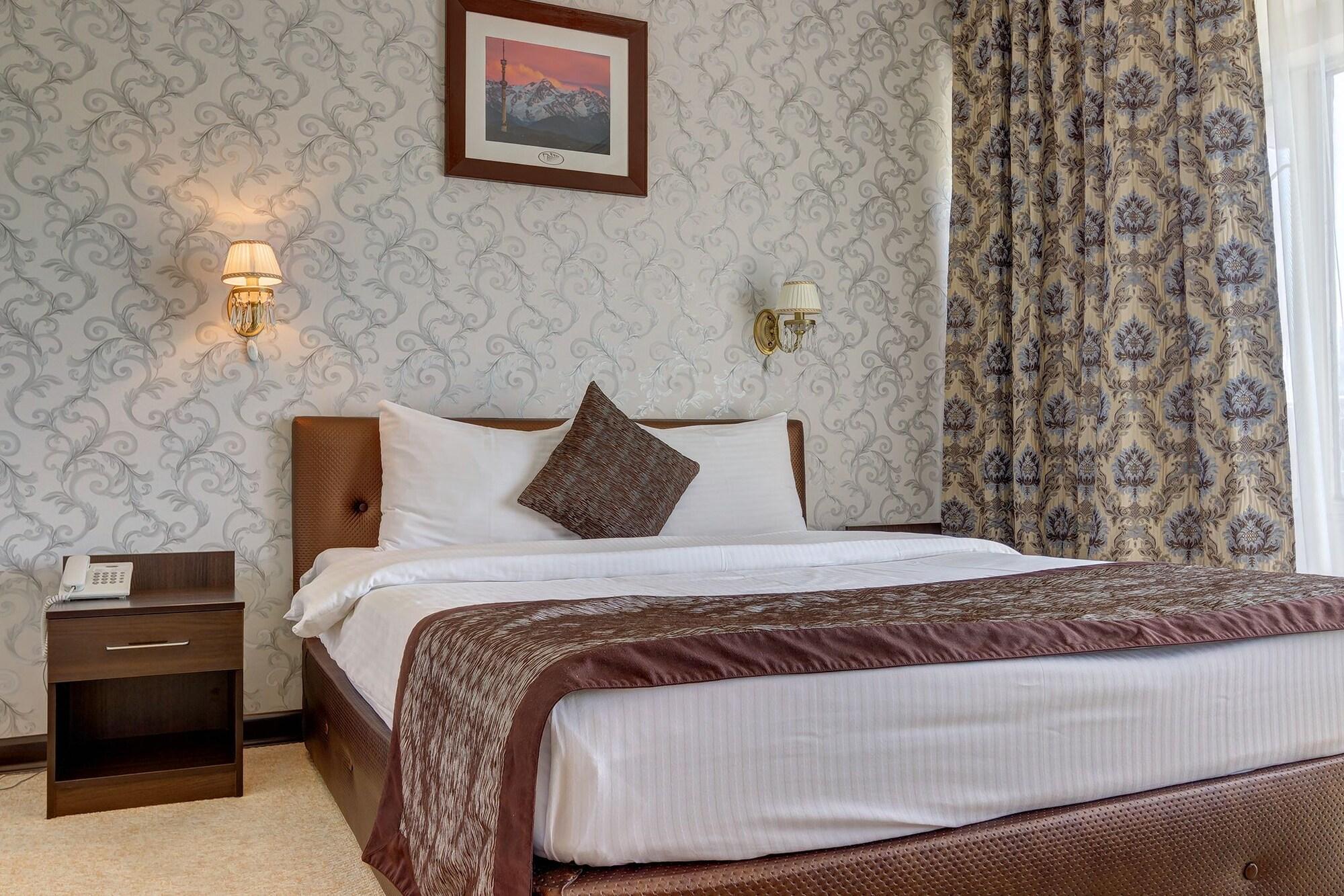 Premier Alatau Hotel Almaty Ngoại thất bức ảnh