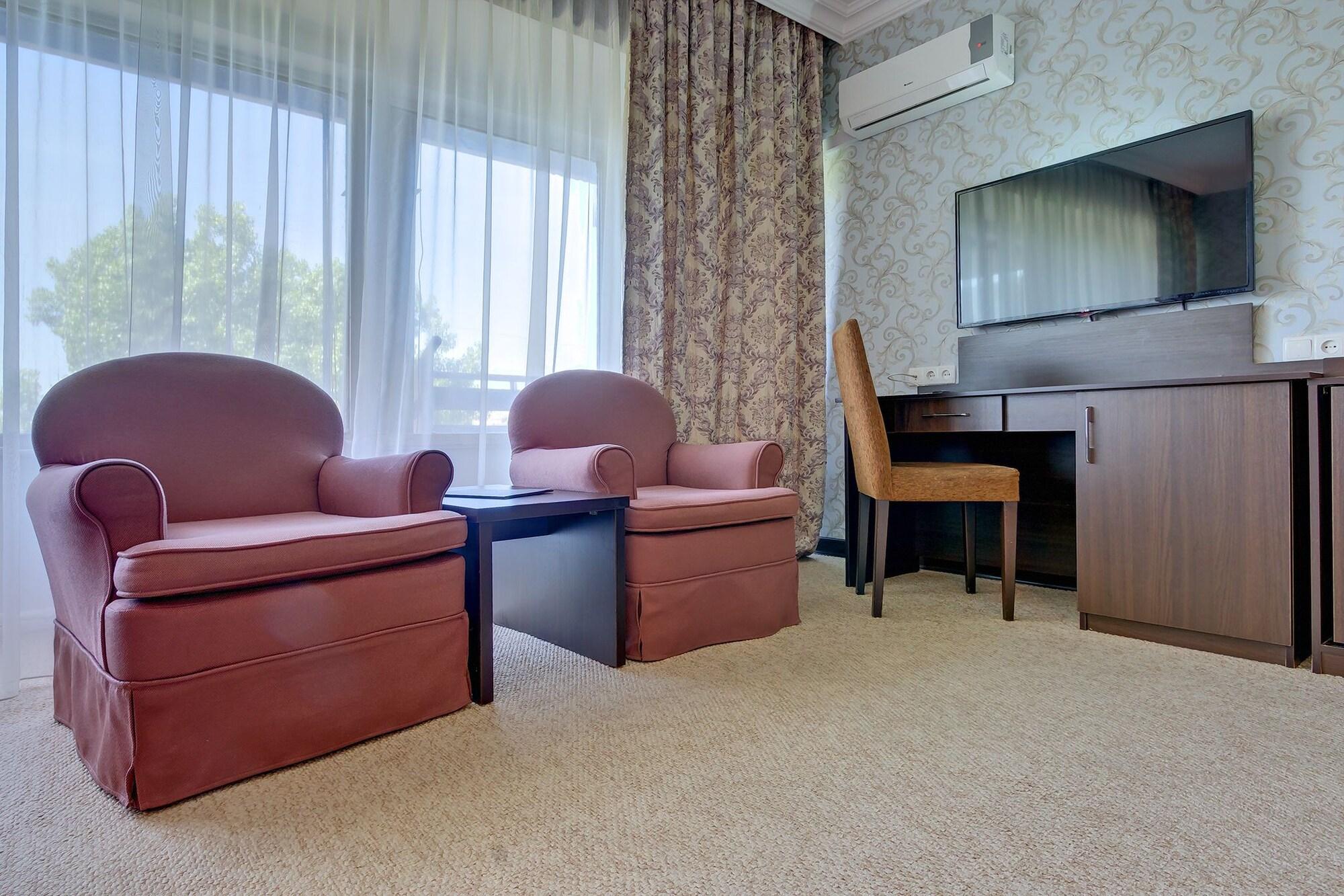 Premier Alatau Hotel Almaty Ngoại thất bức ảnh