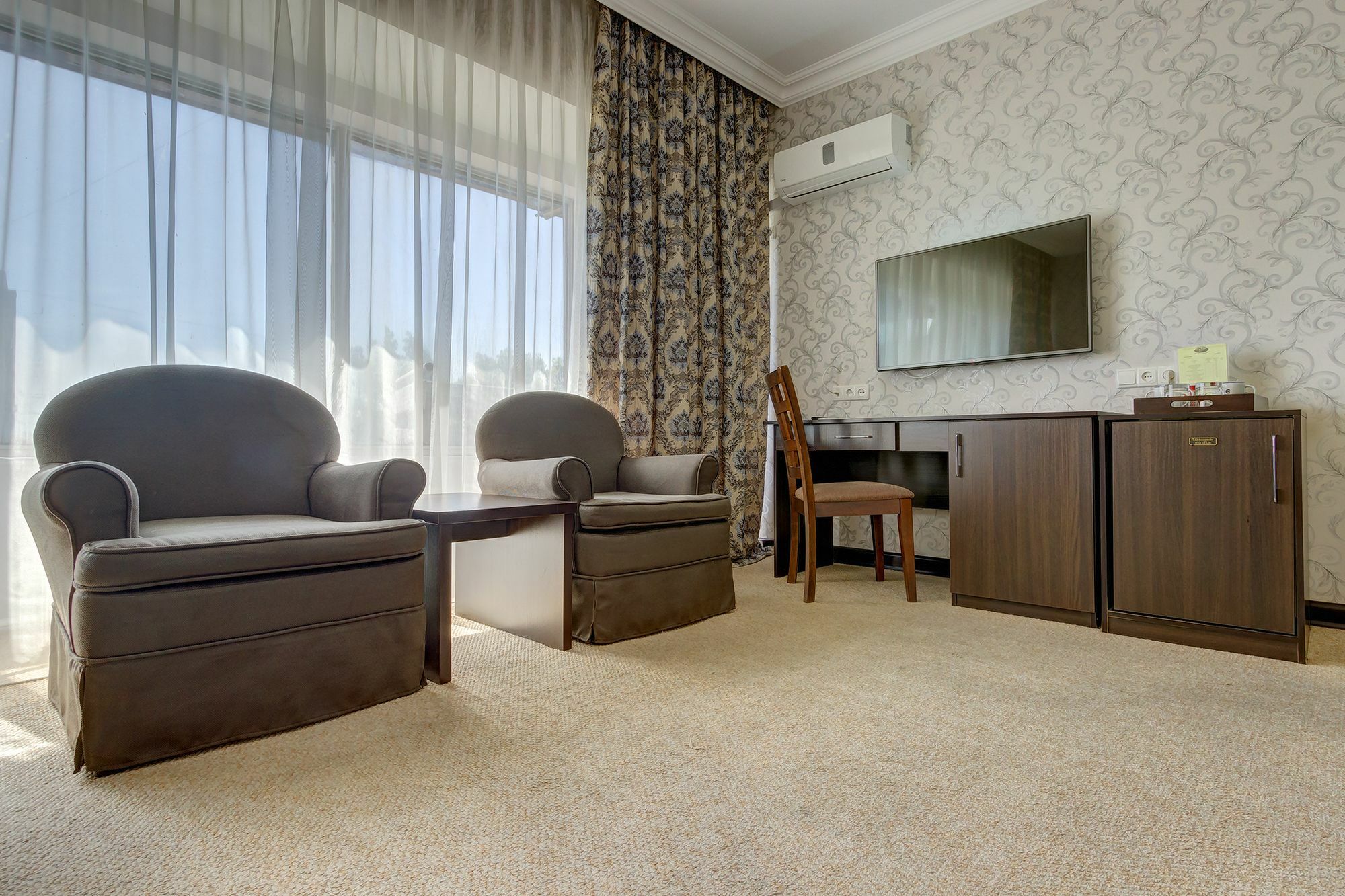 Premier Alatau Hotel Almaty Ngoại thất bức ảnh