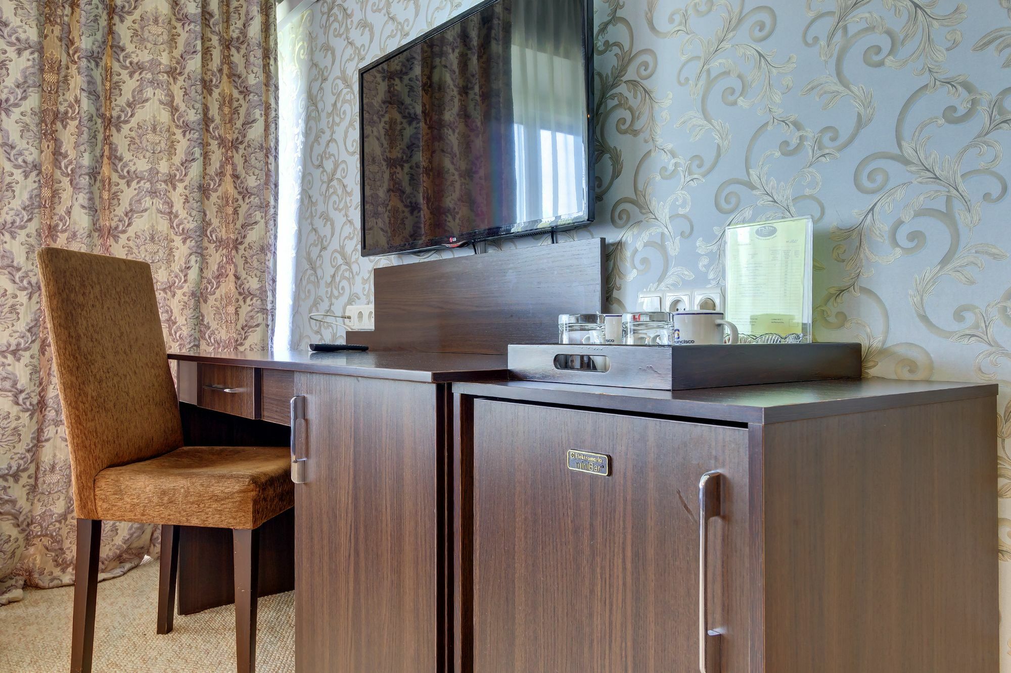 Premier Alatau Hotel Almaty Ngoại thất bức ảnh